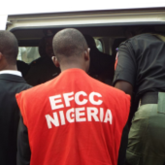 Nigerian Anti-Graft Agency, EFCC Arraigns 11 OAU Students In Osun For Internet Fraud
