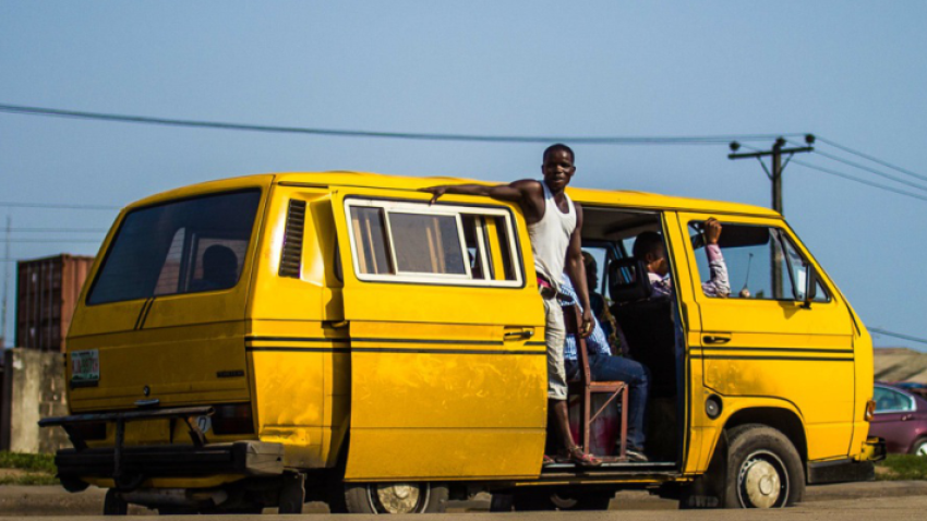  Man shares sh0cking encounter with n@ked driver on a bus ride from Lekki to Oshodi (WATCH)