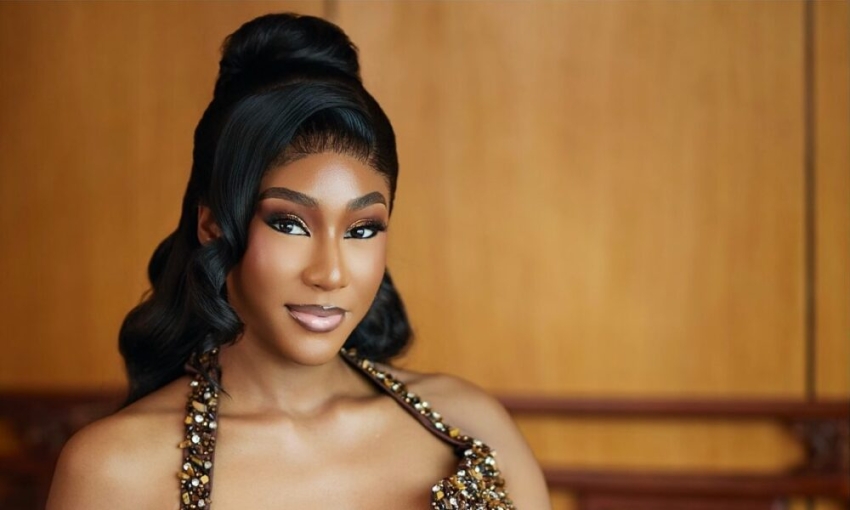  Sparkle Through Your Wedding Reception in This Dazzling Brown Bridal Look