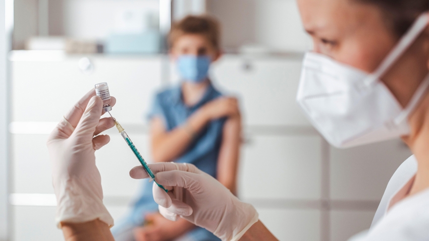 FDA Memo Claims to Link 10 Kid Deaths to COVID Shots